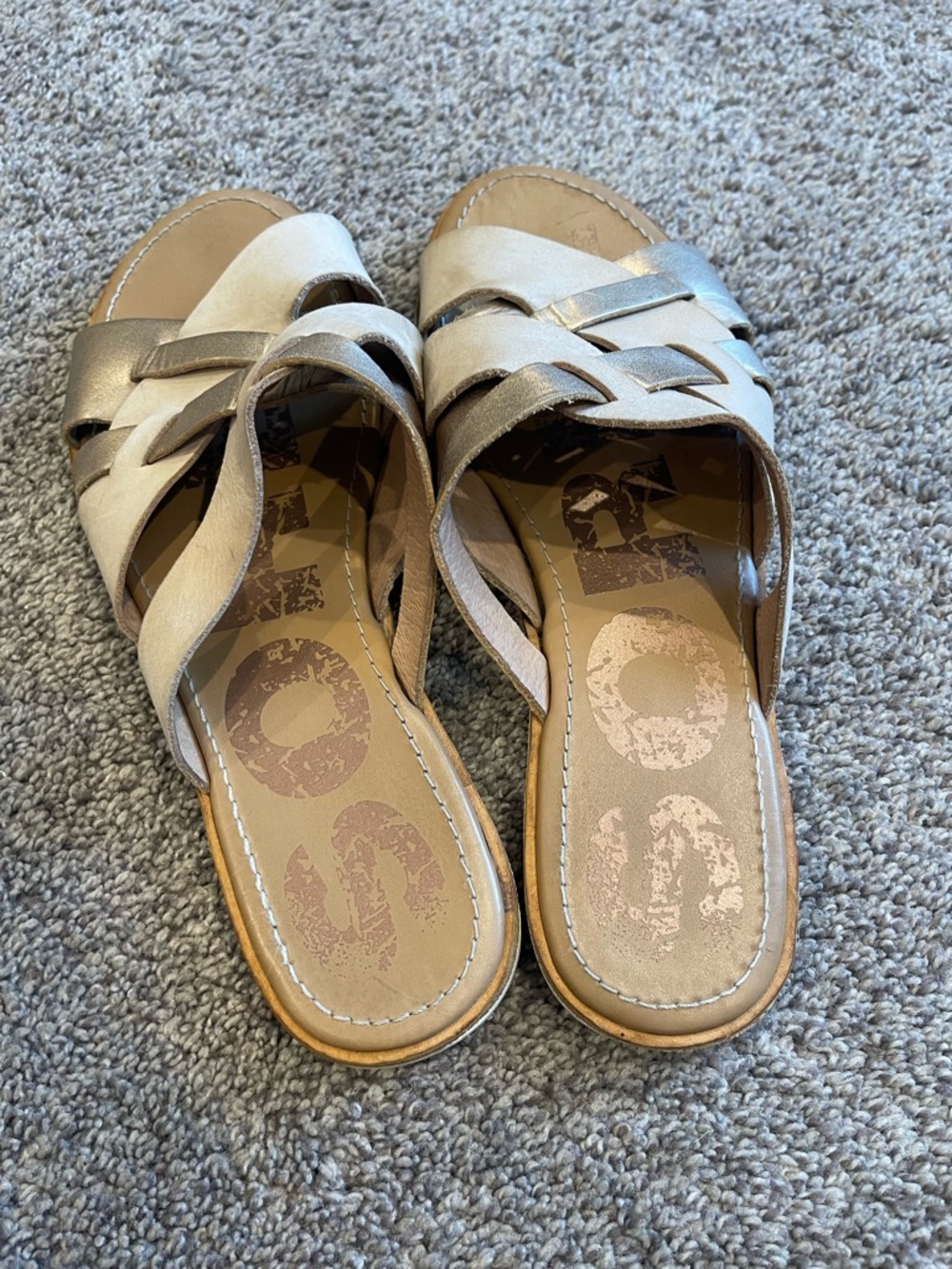 Sorel Leather Slide Sandals Silver & Cream Woven Straps Size 9 - Picture 2 of 6